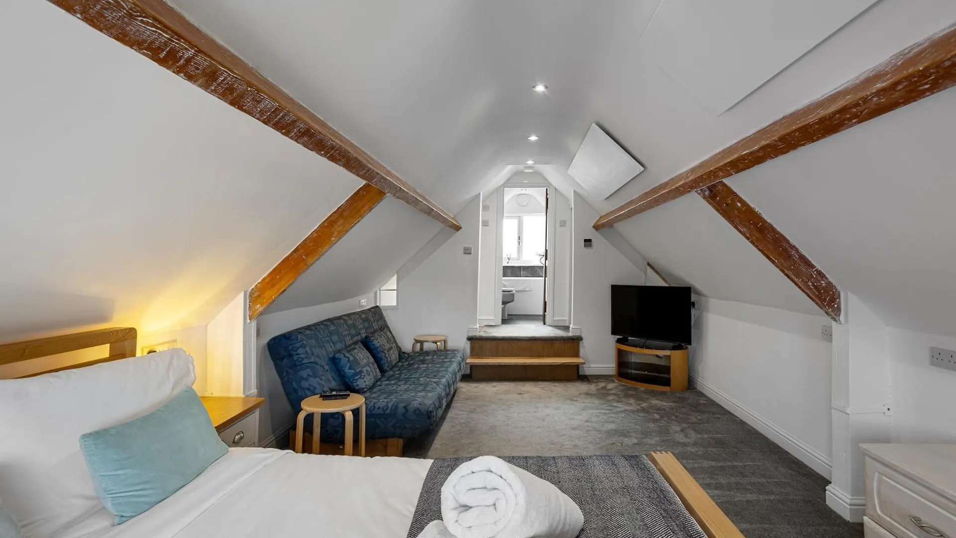 아파트 Evergreen Loft - Eco-Apartment 리펀 영국
